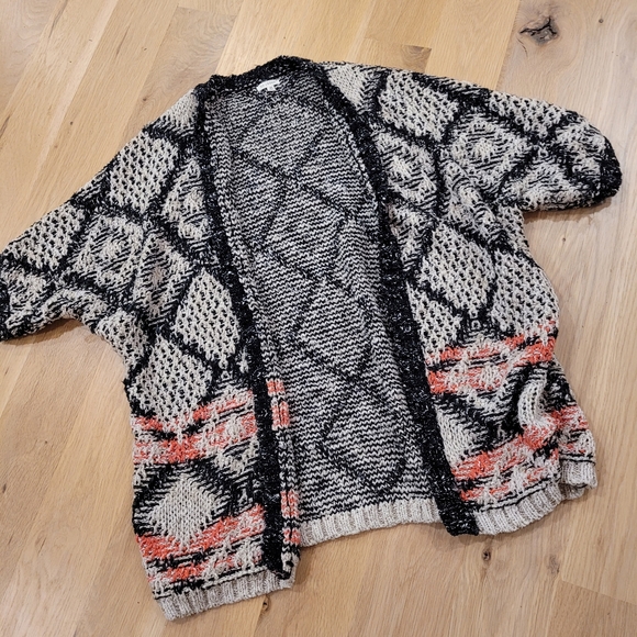 En Cream Open Knit Cardigan - Picture 3 of 7